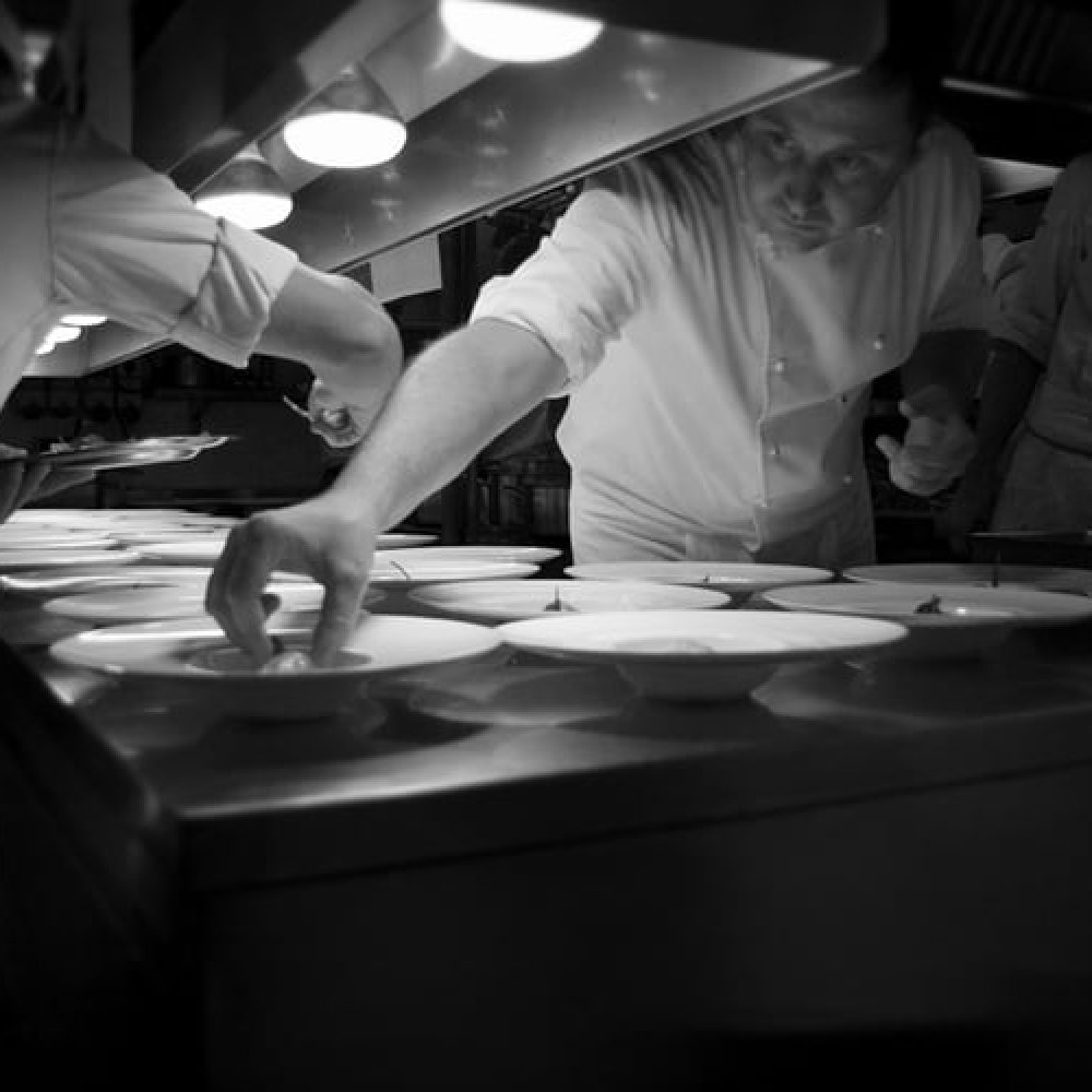 particolare alberto al lavoro